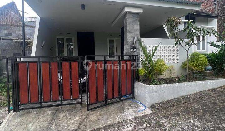 Rumah plus furnish kawasan oma kampus sengkaling malang 1