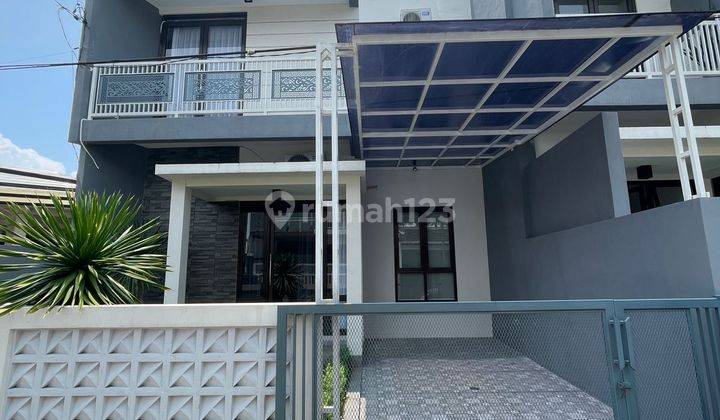 Rumah modern minimalis full furnish sawojajar malang 1