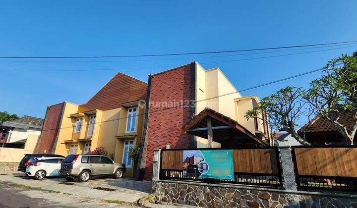 Rumah kos guest house eksklusif kawasan griya shanta suhat malang 1