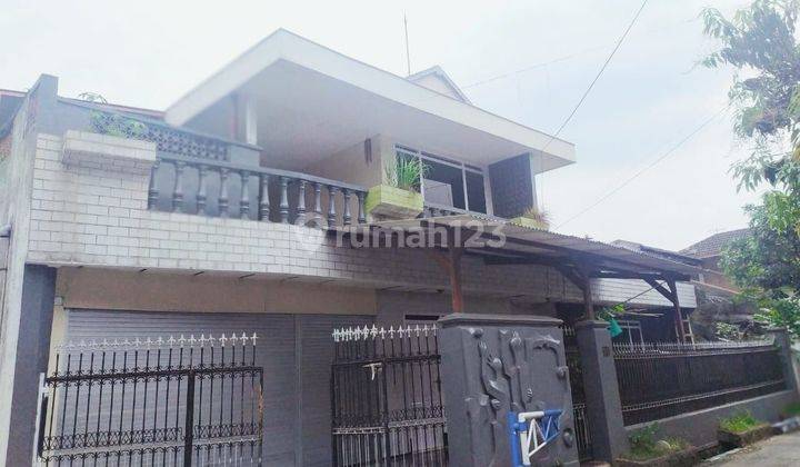 Rumah Hook Luas 198m² 2 Lantai Sulfat Blimbing  1