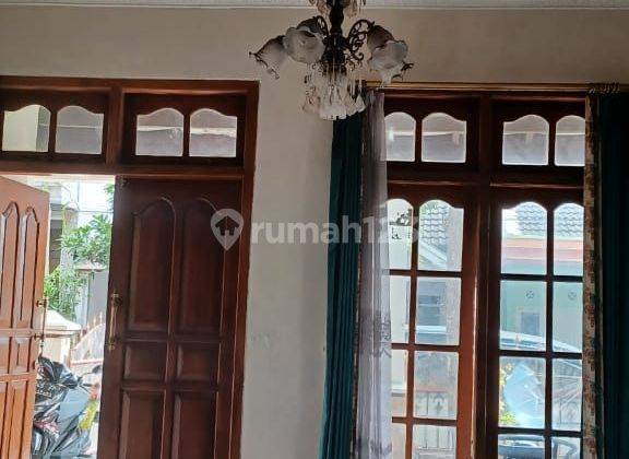 Rumah Pojok Luas 209m2 Kawasan Sawojajar 1 2