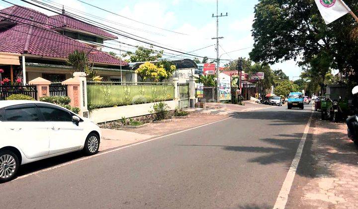 Rumah Bagus Full Jati Luas 215m2 Candi Mendut Suhat 2