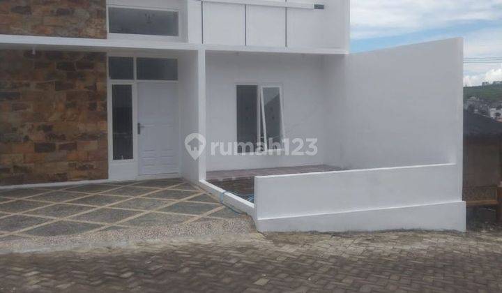 Rumah minimalis ready stock siap huni sumbersekar dau  1