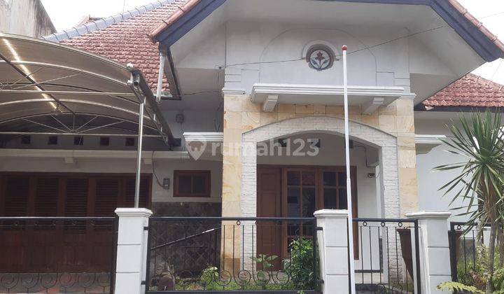 Rumah Pojok Luas 215 M2 Siap Huni Sulfat Blimbing 2