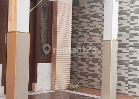 Affordable 2-story house ready to occupy in Borobudur Blimbing area. 2