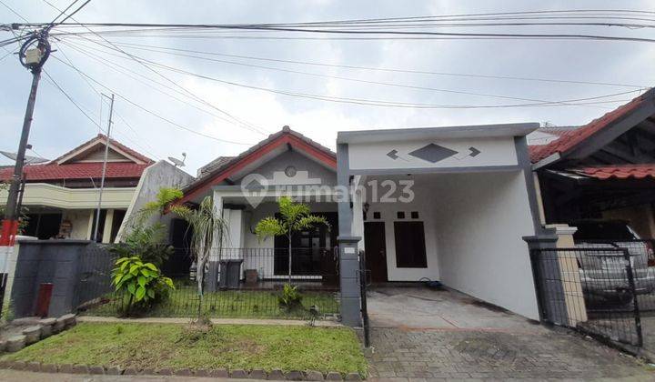 Rumah Dijual Luas 200m2 Pbi Araya Blimbing 1