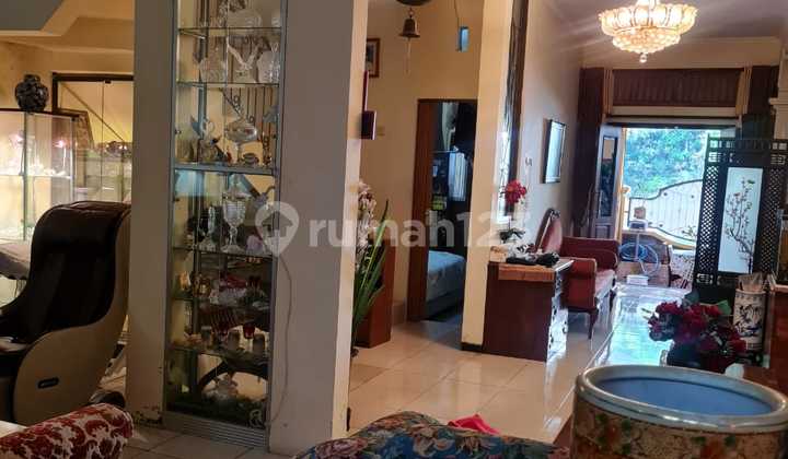 For Sale: 2-Story House, 164m² Area, Move-In Ready, Vila Bukit Tidar. 2