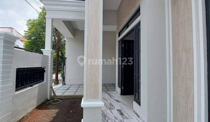 Dijual Rumah Modern Classic Jl Candi Mendut Soekarno Hatta 2