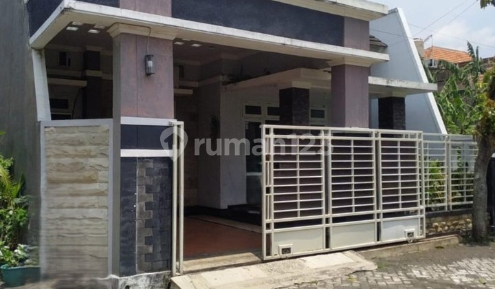 Rumah siap huni luas 169m2 jl kertanegara singosari Rumah siap huni luas 169m2 jl kertanegara singosari