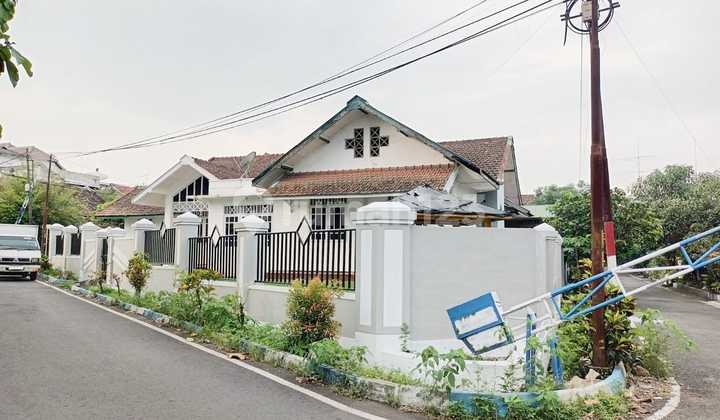 Hook house SHM area 390m2 ready to occupy in Jl Ikan2 Lowokwaru area 2