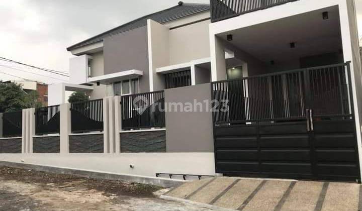 Rumah Bagus 2 Lantai Posisi Hook Area Ngijo Karangploso 2