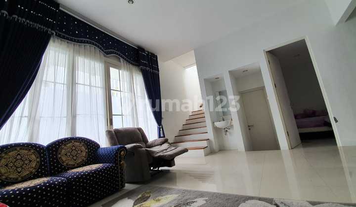 Fully furnished house ready for occupancy in Green Orchid area, Soekarno Hatta. Fully furnished house ready for occupancy in Green Orchid area, Soekarno Hatta.