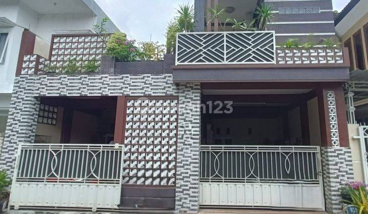 Dijual Rumah 2,5 Lantai Siap Huni Lokasi Strategis Area Sawojajar 1