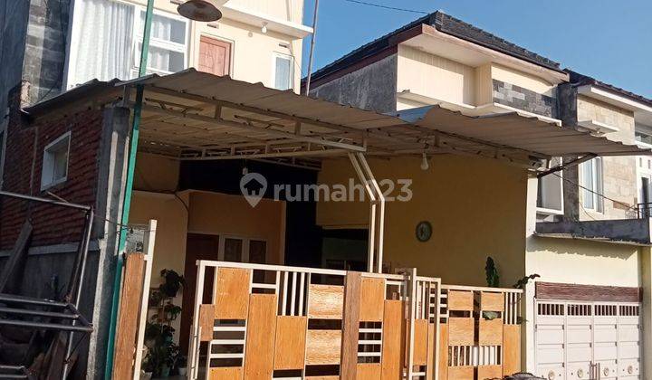 Rumah Minimalis 2 Lantai Area Dau Dekat Wisata Batu 1