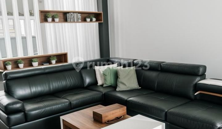 Rumah Dijual Dibawah Harga Pasar Siap Huni Area Sawojajar 1 2