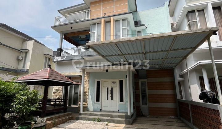 2-story hook house fully furnished on Jalan Ikan Kakap, Lowokwaru