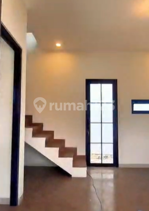 Rumah eksklusif American Classic area Pandanwangi Blimbing