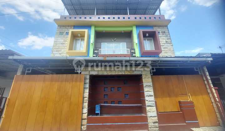 Rumah 3 Lantai Cocok Untuk Kos2an di Jl Ikan Cakalang Blimbing