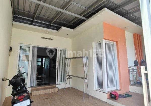 Ready-to-occupy minimalist house in Tasikmadu, Lowokwaru area. 2