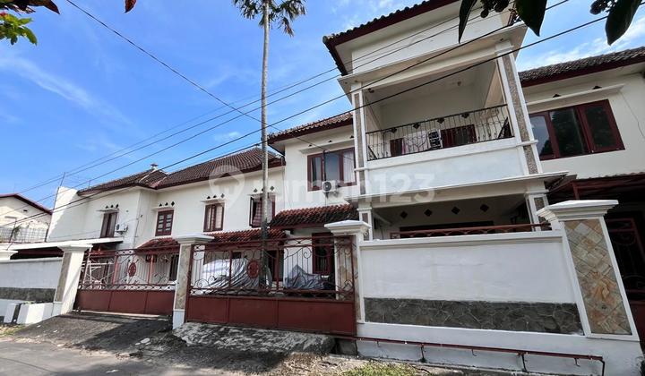 Dijual Kos SHM luas 881m2 25 kamar Aktif area Dieng Malang 