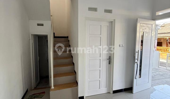 Rumah minimalis modern 2 lantai siap huni di joyogrand lowokwaru 2