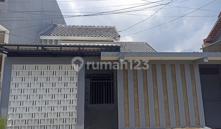 Rumah minimalis siap huni area jl bend siguragura lowokwaru
