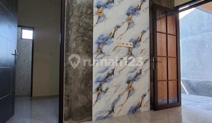 Ready-to-Occupy House Near UMM &amp; UB Campus Area, Kepuharjo Malang 2