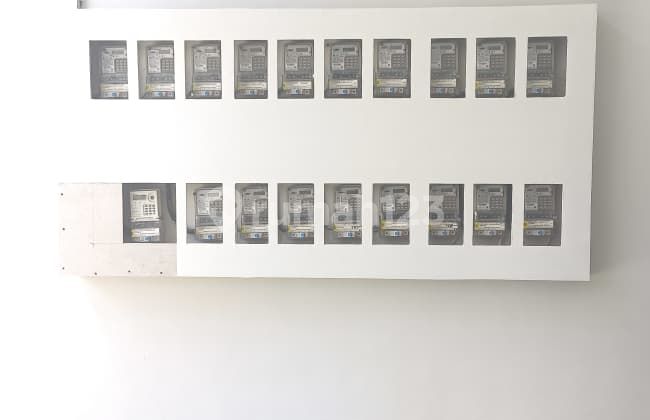 Exclusive 18-room boarding house ready for occupancy, located in Soekarno Hatta area. Exclusive 18-room boarding house ready for occupancy, located in Soekarno Hatta area.