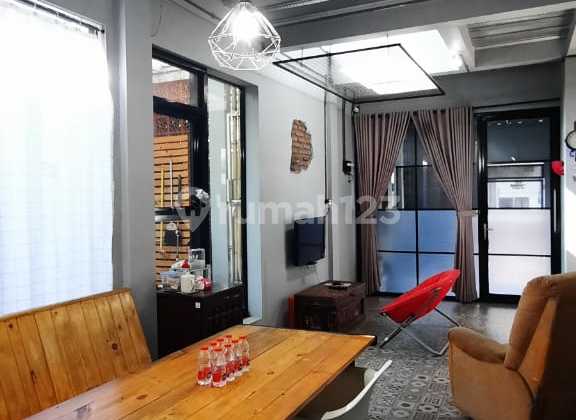 2-Story Industrial House Ready to Occupy in Pandanwangi Blimbing Area 2