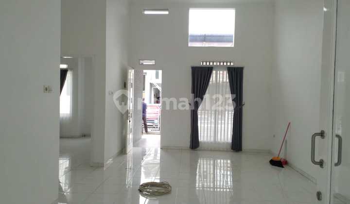 Rumah siap huni area permata jingga soekarno hatta 2