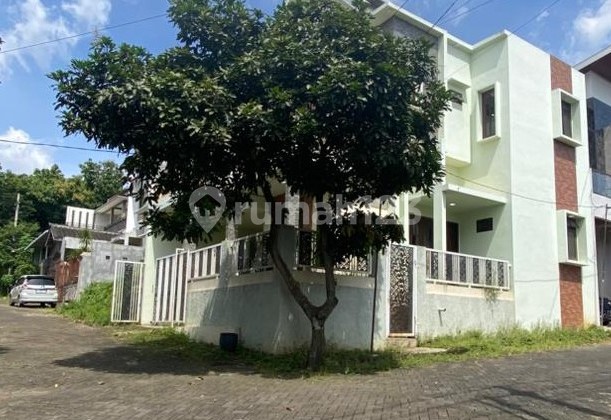 Two-Story Hook House Ready to Occupancy in Joyoagung Area, Merjosari, Lowokwaru 2