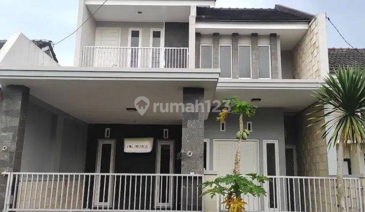 Rumah Minimalis 2 Lantai Banjararum Singosari 2