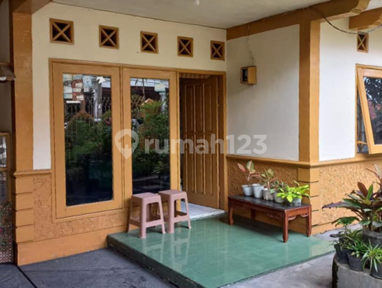 House plus boarding houses, 594m2 area, Cengger Ayam Street, Lowokwaru. 2