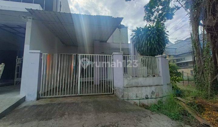 Rumah Hook Luas 153m2 Area Sawojajar Cocok Utk Usaha 1