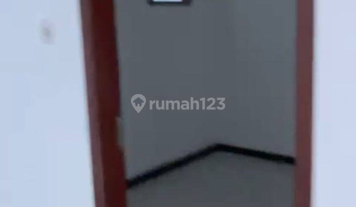 kamar tidur rumah siap huni area perum