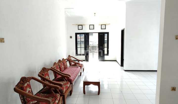 Rumah hook siap huni luas 153m2 area sawojajar  2