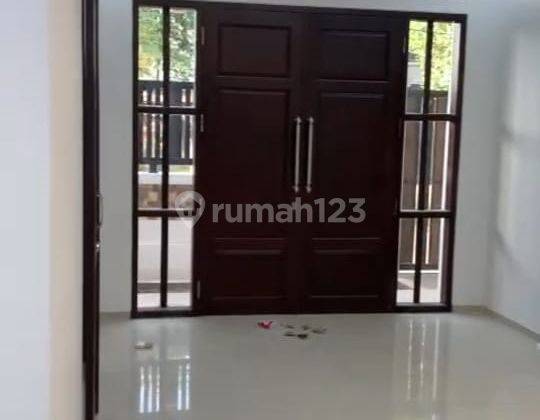 Rumah Bangunan Baru 2 Lantai Luas 187m2 Sawojajar 2 2