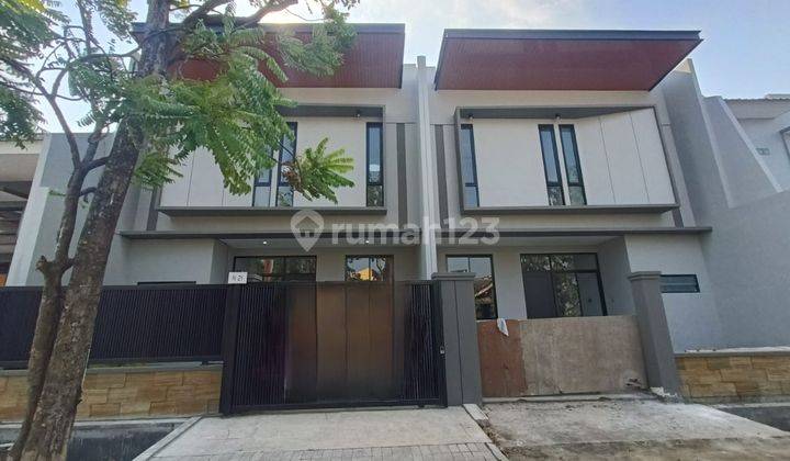 Rumah Modern Minimalis 2 Lantai Area Sawojajar 1