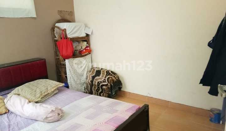 Ready-to-live minimalist house, strategic location on Piranha Fish Street, Blimbing. 2