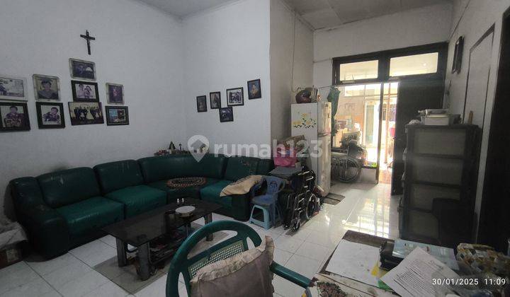 Rumah hitung tanah cocok dibangun kosan dekat jl soekarno hatta 2