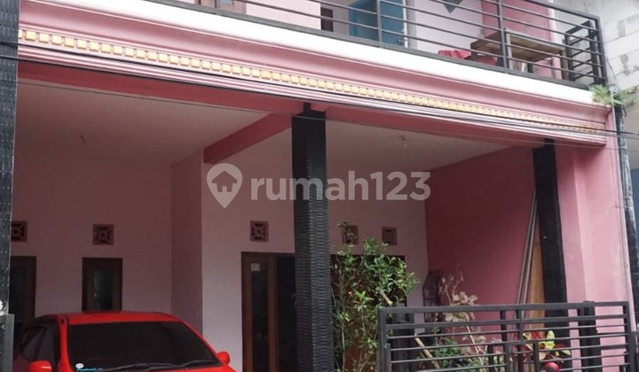 Rumah 2 Lantai Siap Huni Lokasi Strategis Area Bunul Blimbing Rumah 2 Lantai Siap Huni Lokasi Strategis Area Bunul Blimbing