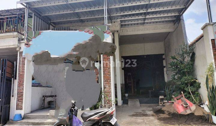 Rumah 2 Lantai Luas 209m2 Asrikaton Pakis  1