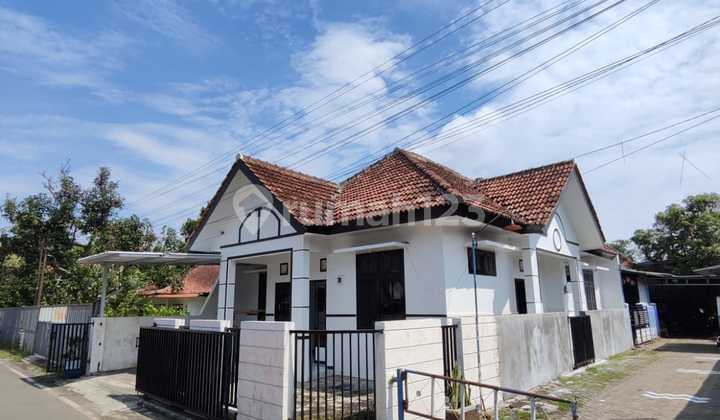 Rumah hook siap huni luas 153m2 area sawojajar Rumah hook siap huni luas 153m2 area sawojajar