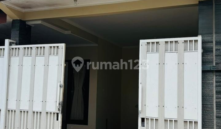 2-Story House Ready to Occupy in Ciliwung Street, Blimbing Area 2