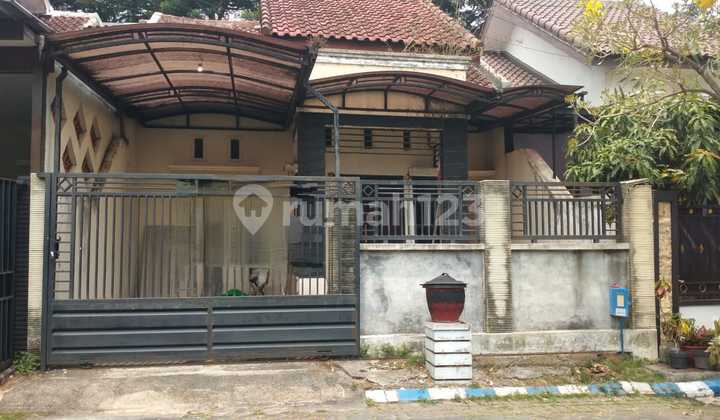 Affordable Ready-to-Use Minimalist House in Sulfat Blimbing Area