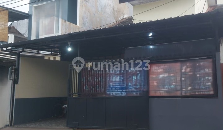 Dijual rumah siap huni strategis dekat pasar dan sma 10 sawojajar Dijual rumah siap huni strategis dekat pasar dan sma 10 sawojajar