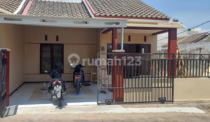 Rumah Hook Luas 144M2 Siap Huni Area Buring Kedungkandang Rumah Hook Luas 144M2 Siap Huni Area Buring Kedungkandang