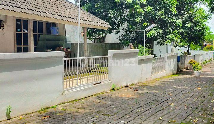 RUMAH HITUNG TANAH LOKASI STRATEGIS DI JALAN RAYA BANYUMANIK 1