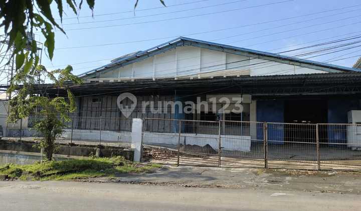 Warehouse in the Candi Gatot Subroto Industrial Area, West Semarang 1