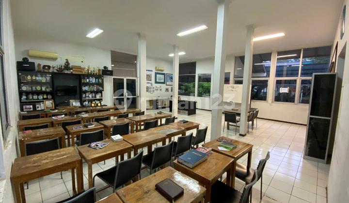 House With Many Rooms for Accommodation or Orphanage, Cool and Quiet Location in Gunung Pati Semarang 2